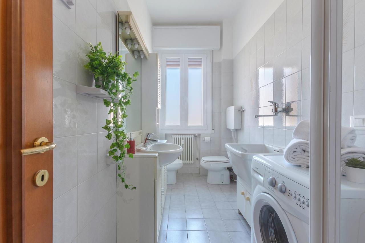 A 500 Mt Dalla Certosa Apartment Bologna Bagian luar foto