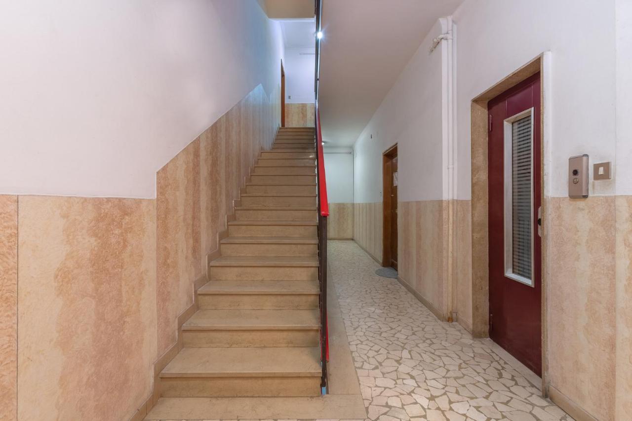 A 500 Mt Dalla Certosa Apartment Bologna Bagian luar foto