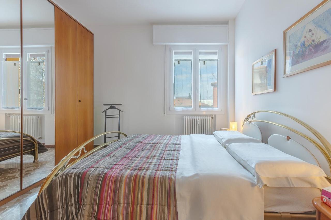 A 500 Mt Dalla Certosa Apartment Bologna Bagian luar foto