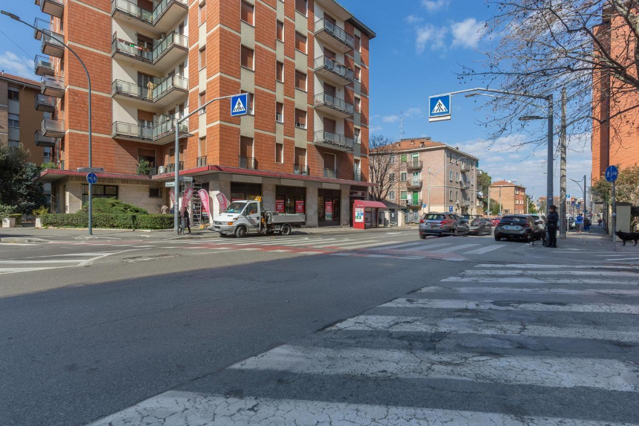 A 500 Mt Dalla Certosa Apartment Bologna Bagian luar foto